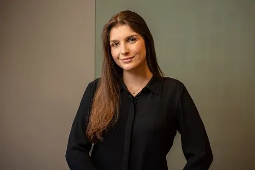 Eduarda Schierholt advogada